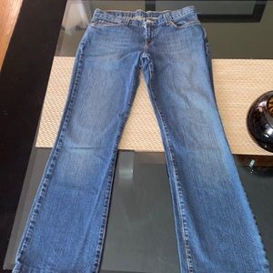 Lucky 🍀 brand size 8/29 stretchy